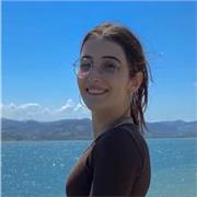 Soy una chica con ganas de enseñar a los más pequeños ( º de primaria, hasta 6º de primaria). Puedo darles clases particulares tanto de matemáticas, como de dibujo, lengua, etc. Excepto inglés